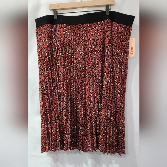 EVRI NWT Women's Pleated Skirt Size 24W Animal Print Chiffon Midi Party Mobwife - Picture 1 of 7